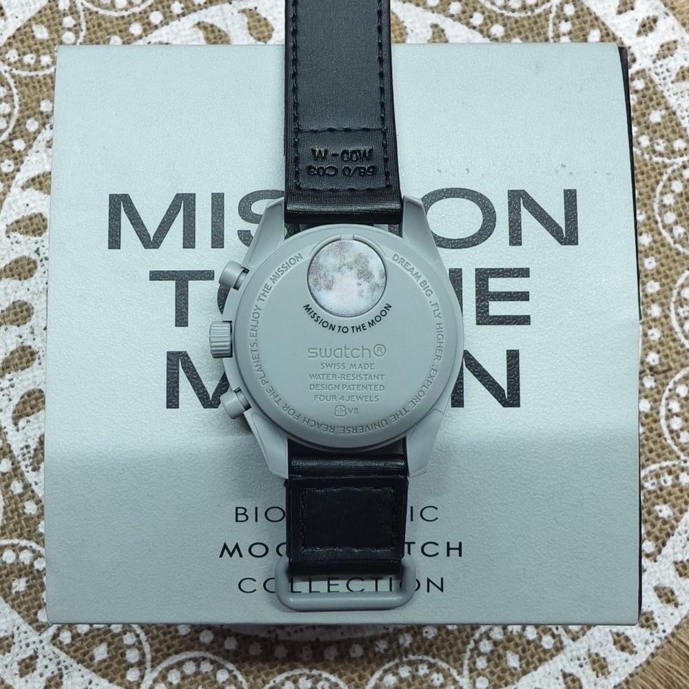 ✨✨✨Swatch x Omega MoonSwatch Mission to Moon Watch - Picture 4 of 5